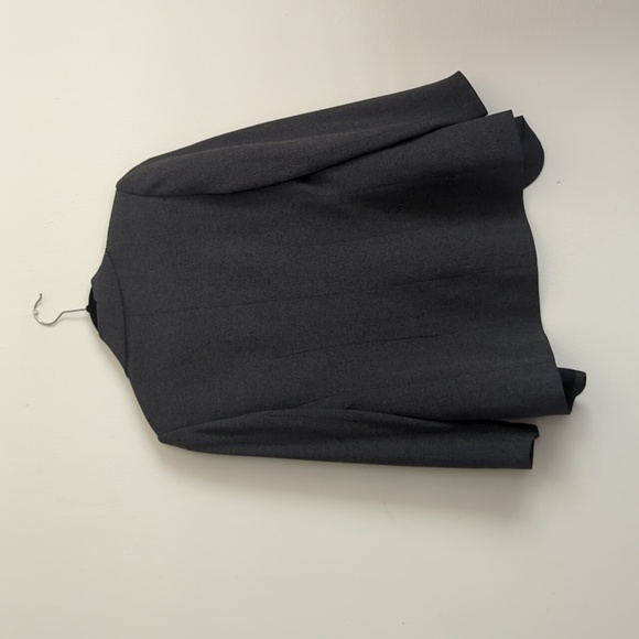 Classic Blazer - Picture 2 of 3